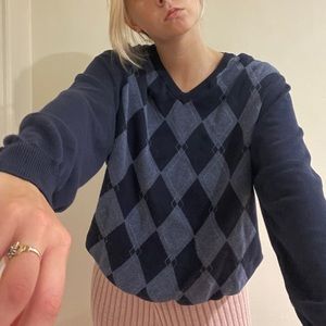 Super cute Y2K argyle sweater in Navy